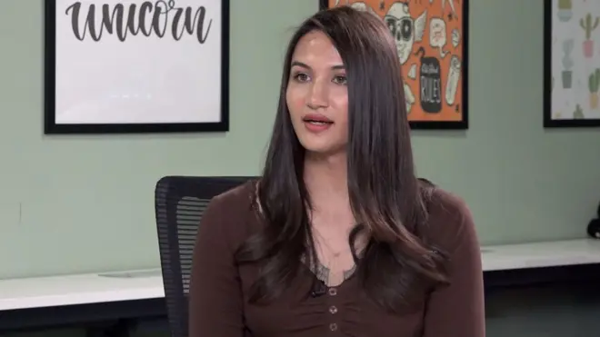 अनाया बांगर