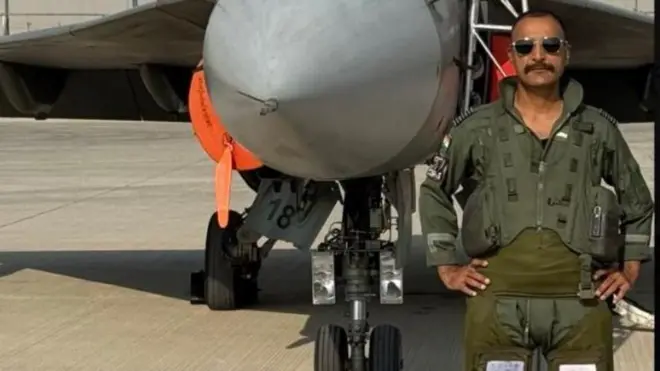 వింగ్ కమాండర్, తేజస్, సుఖోయ్, యుద్దవిమానం