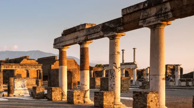Pillars stand among the ruins of Pompeii 