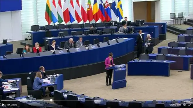 اروپايي پارلمان