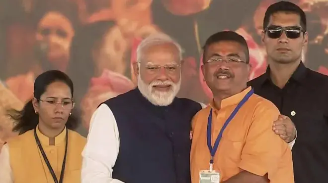 शुभेंदु अधिकारी, नरेंद्र मोदी