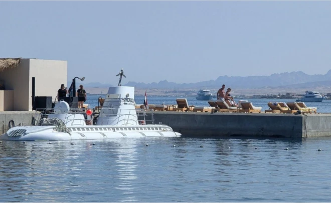 غرق غواصة سياحية في مصر: ماذا حدث ومن هم الضحايا؟