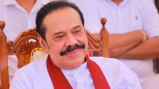 මහින්ද රාජපක්ෂ ජනාධිපතිවරයා ප්‍රමුඛ හිටපු ජනපතිවරුන්ගේ වරප්‍රසාද කප්පාදු කරන බවට ජාතික බලවේගය ආණ්ඩුව කරන ප්‍රකාශ තවත් තිව්‍ර මුහුණවරක්ගෙන ඇත්තේ ඒ පිළිබඳ ජනාධිපති අනුර කුමාර දිසානායක කළ ප්‍රකාශයක් හේතුවෙනි.