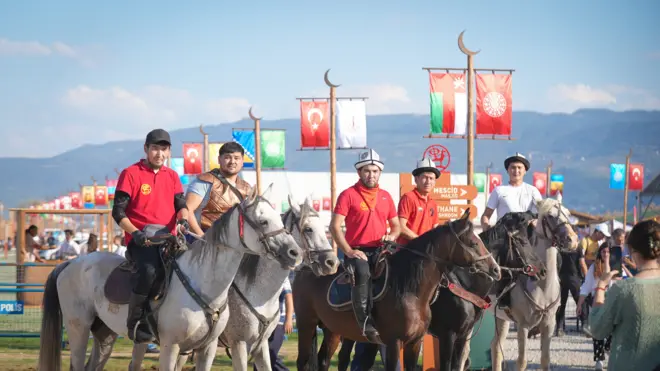 Көчмөндөр оюну