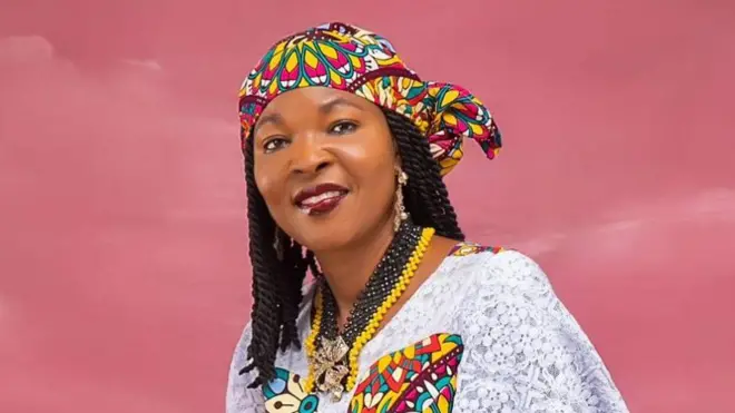 Na mkparịtaụka ya na BBC Igbo nwere, Onumaegbu sịrị na mmụọ nsọ zutere ya n'afọ 2007 mepee ya anya gbasara ike ekike na ịchọ mma.