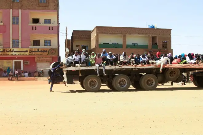 Dagaalka Sudan ayaa maanta dib u qarxay 
