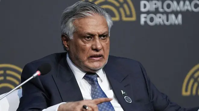 इसहाक़ डार