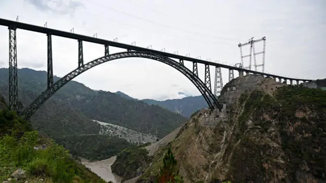 चेनाब ब्रिज