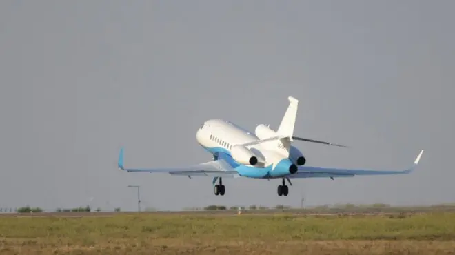 Dassault Falcon 900LX 