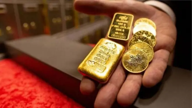 স্বর্ণের বিস্কিট।