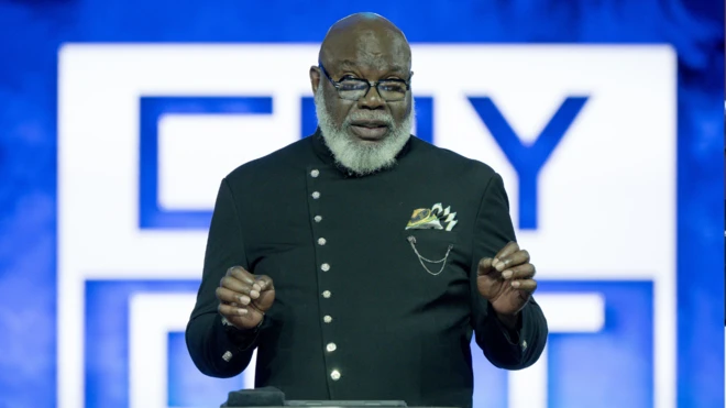 Photo of bishop TD JAKES