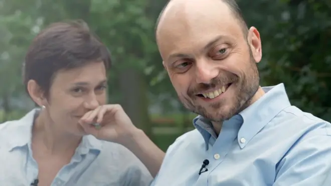 Владимир Кара-Мурза - оппозиционный политик, освобожденный в результате масштабного обмена заключенными между Россией и странами Запада.