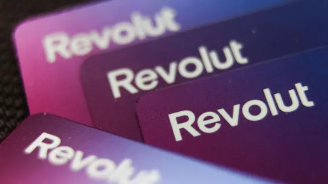 Банківська карта Revolut 