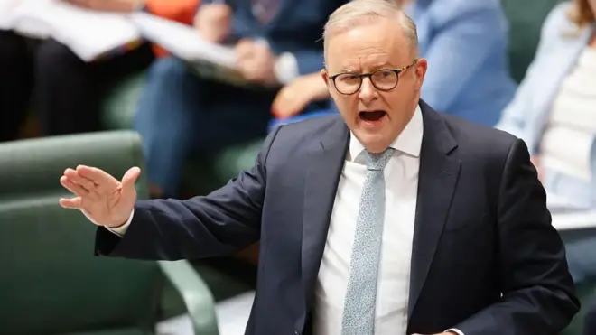 آنتونی آلبانیزی، نخست وزیر استرالیا