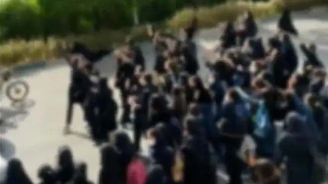 İranlı lise öğrencileri