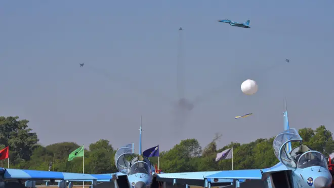 စစ်ဆင်ရေး ၁၀၂၇ - သုံးရက်အတွင်း လေကြောင်းတိုက်ခိုက်မှု အကြိမ် ၄၀ 