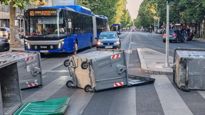 Blokada jedne od ulica u Beogradu