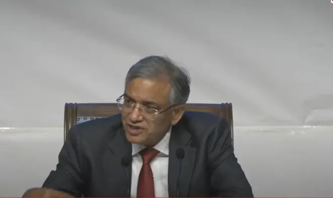 निवडणूक आयोग 