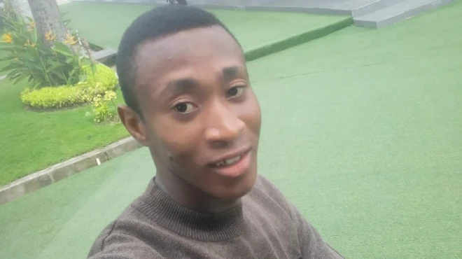 Foto Ikem, nwata akwụkwọ a sị e gburu na mba Philippines