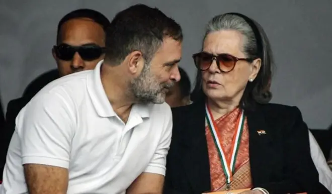 सोनिया गांधी-राहुल गांधी 