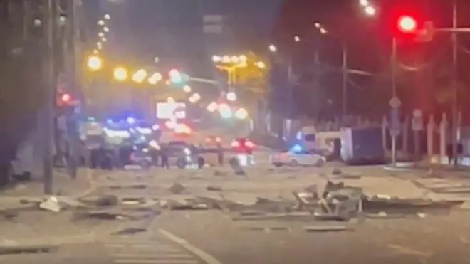 Наслідки падіння дрона недалеко від центру Москви 