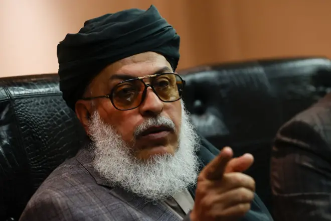 عباس ستانکزی