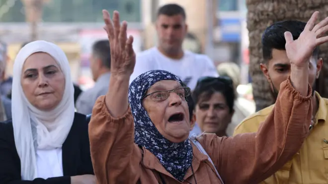 شهود العيان في المدرسة تحدثوا عن فظاعة المشهد حيث الأشلاء في كل مكان