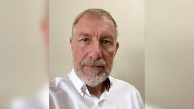 Taliban'ın alıkoyduğu İngiliz vatandaşlarından Kevin Cornwell bir paramedik.