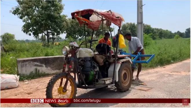 అతి తక్కువ ఖర్చుతో పొలం దున్నడంతో పాటు ఎన్నో వ్యవసాయ పనులకు ఉపయోగించే.. బుల్లెట్ ట్రాక్టర్.