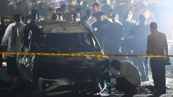 దిల్లీ పేలుడు, ఎర్ర కోట