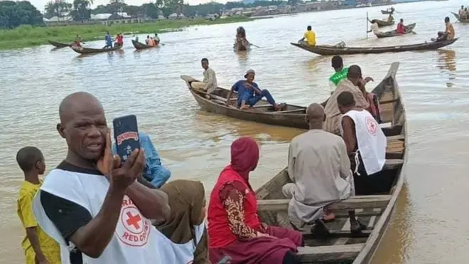 Officials dey conduct search and rescue
