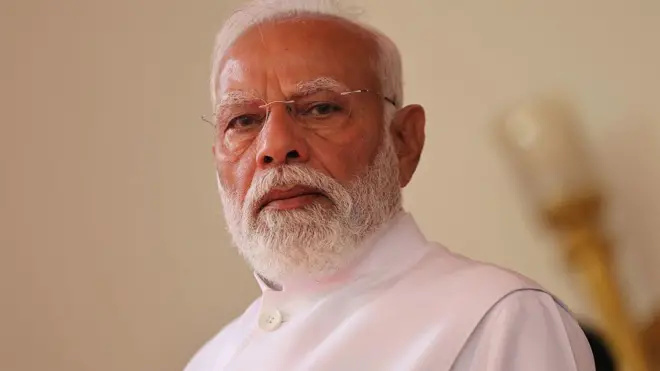 नरेंद्र मोदी 