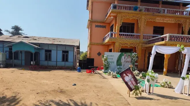 ဖေဖော်ဝါရီ ၂၅ ရက်လေကြောင်းတိုက်ခိုက်ခံရပြီးနောက်မြင်ကွင်း