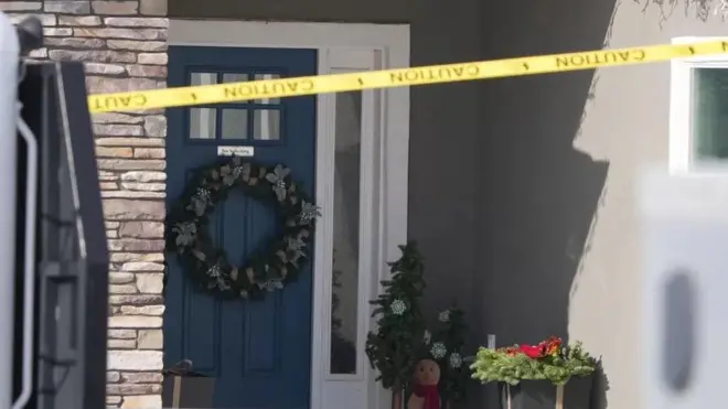 Imitako y'iminsi mikuru iraboneka ku muryango w'urugo rw'uyu muryango