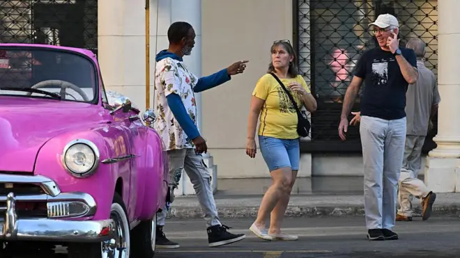 Turistas en el centro de La Habana.