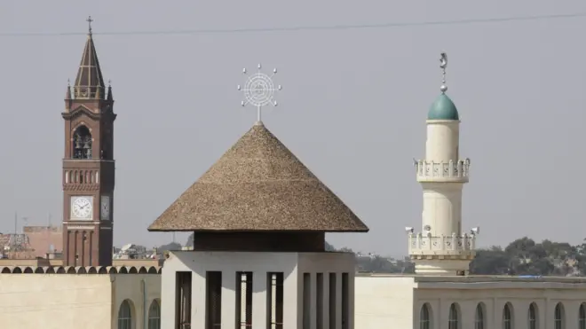 አሥመራ ውስጥ ያሉ የእምነት ተቋማትን የሚሳይ ፎቶ