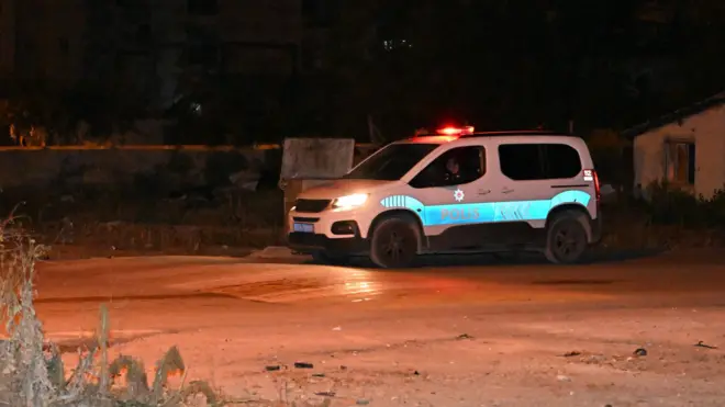 Antalya'da bir polis aracı