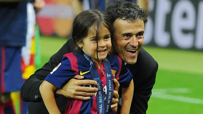 لوئیس انریکه سال ۲۰۱۹ زانا، دختر ۹ سالهاش، را به دلیل ابتلا به یک گونه سرطان نادر استخوان از دست داد