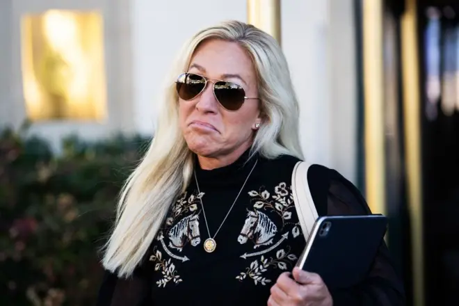 Марджорі Тейлор Грін не змогла спокійно відреагувати на запитання британської журналістки