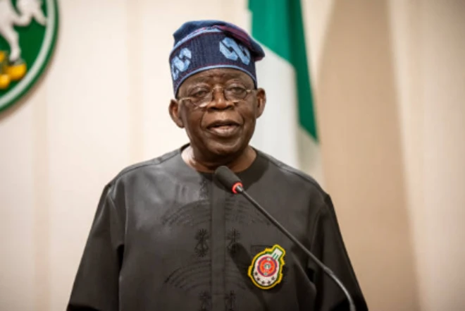 AAworan Aarẹ Bola Tinubu