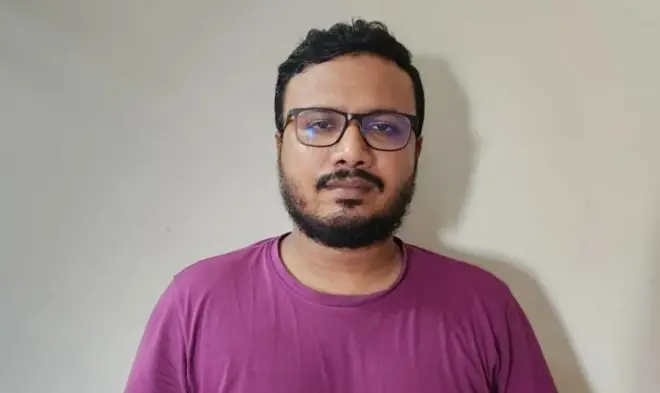 बांग्लादेश में रह रहे हिंदू अविरूप सरकार