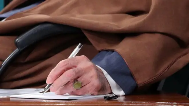 علی خامنهای