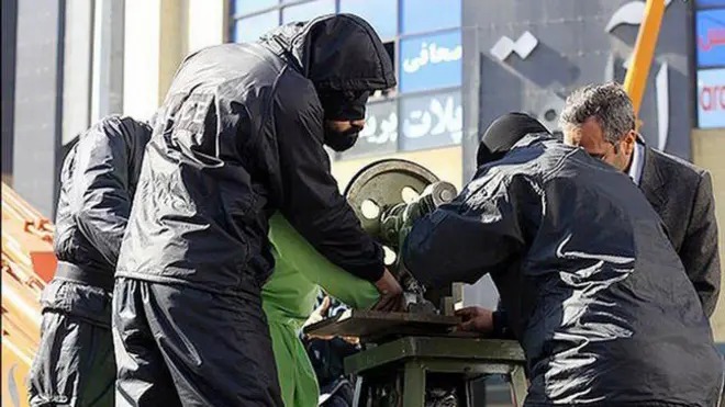 اجرای حکم قطع دست در اوایل دهه نود