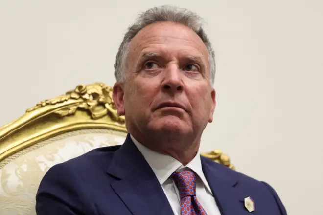 Спеціальний посланник США на Близькому Сході Стів Віткофф під час зустрічі між президентом США Дональдом Трампом і президентом Єгипту Абдель Фаттахом ас-Сісі. 