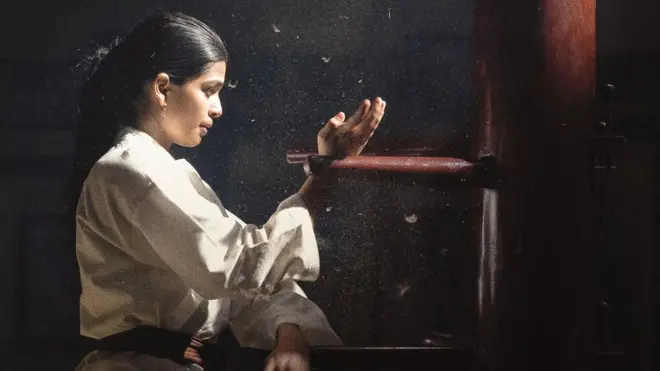 8 వసంతాలు సినిమా, ఫణీంద్ర, అనంతిక