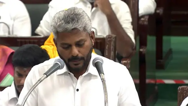 விஜய் அரசின் முதல் பட்ஜெட் விவரம் நேரலை