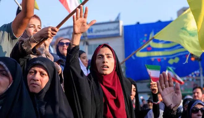 ईरानी महिला