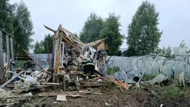 повреждения после атаки беспилотников