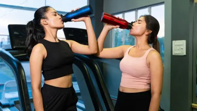 ప్రోటీన్ పౌడర్లు, ఆహారంలో ప్రధాన భాగంగా మారాయి