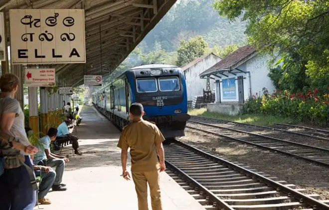 අද (මාර්තු මස 14 වැනිදා) සිට දුම්රිය ආසන වෙන්කිරීම සම්පුර්ණයෙන්ම මාර්ගගත ක්‍රමය ඔස්සේ කළ හැකි බව දුම්රිය දෙපාර්තමේන්තුව පවසයි.